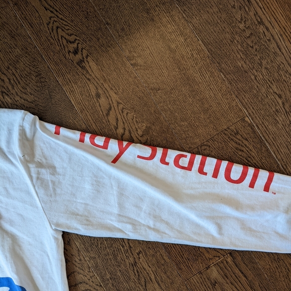 PlayStation With Japanese Long Sleeve t-shirt Size small - Picture 4 of 6